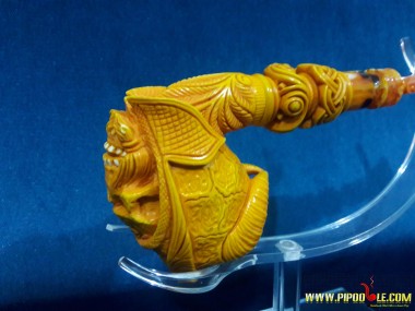 Meerschaum Viking Skull Pipe
