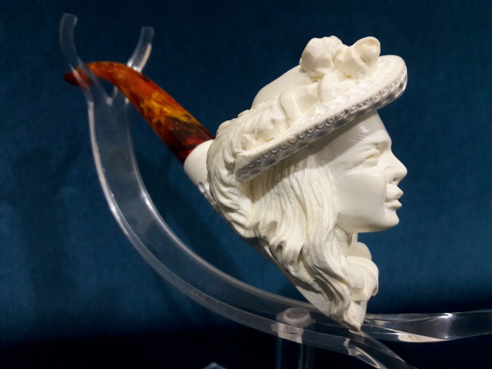Block Meerschaum Lady Pipe 2
