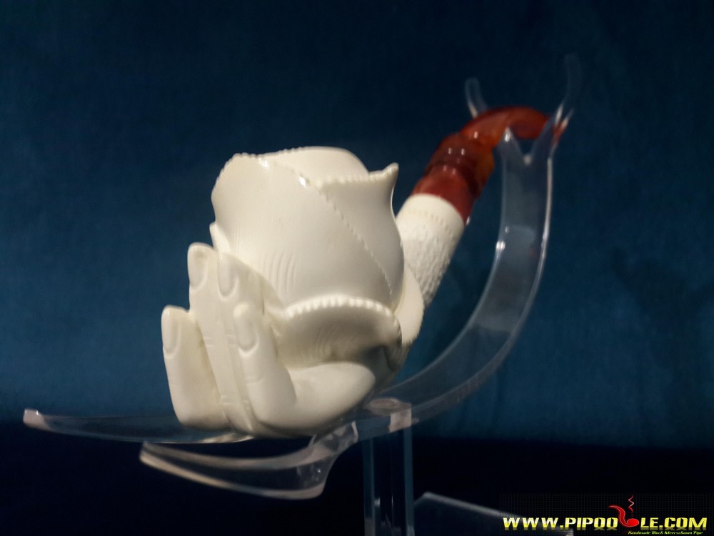 Block Hand On Rose Pipe