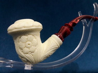 Figural Calabash Meerschaum Pipe Figural Calabash Meerschaum Pipe