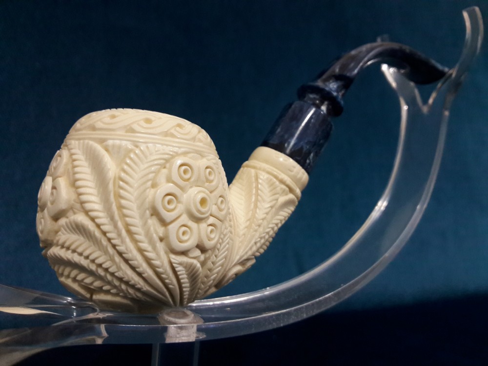 Figural Block Meerschaum Pipe