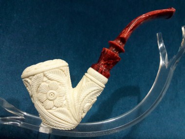 Handcarved Figural Meerschaum Pipe