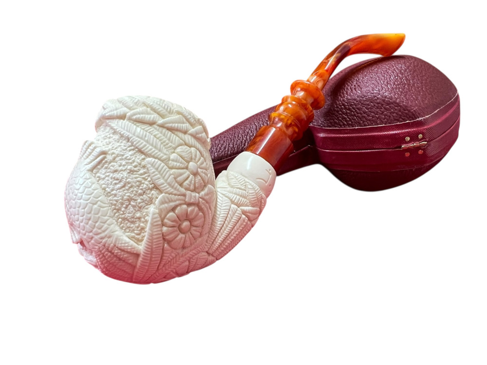 Block Meerschaum fish pipe